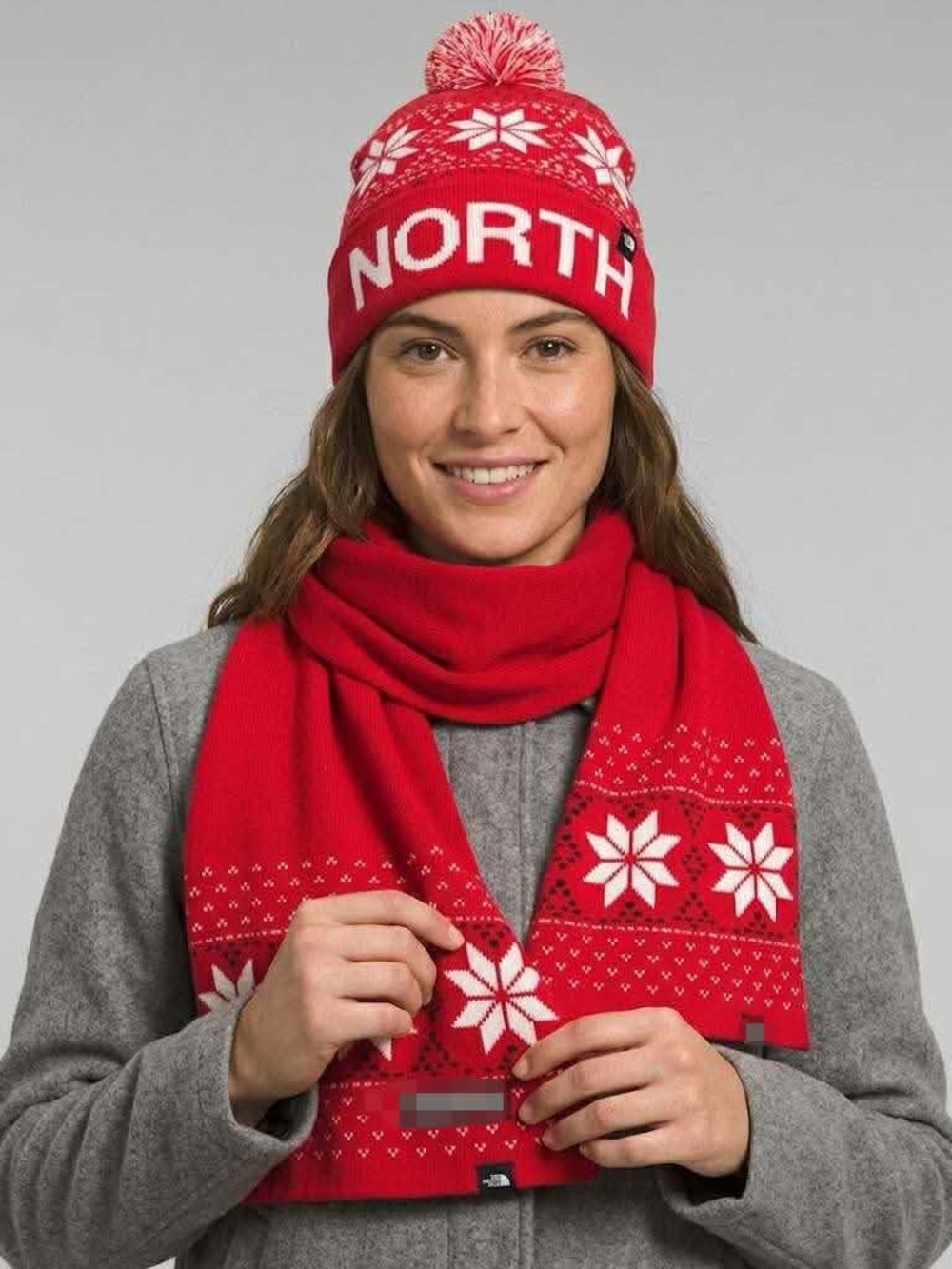 The North Face unisex Beanie and Scarf gift Set